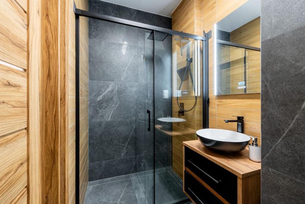 Apartamenty Kolobrzeg - Kotwica Exteriör bild